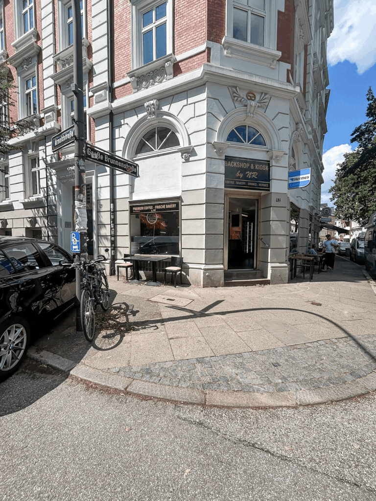 01 Ecklage Außenansicht